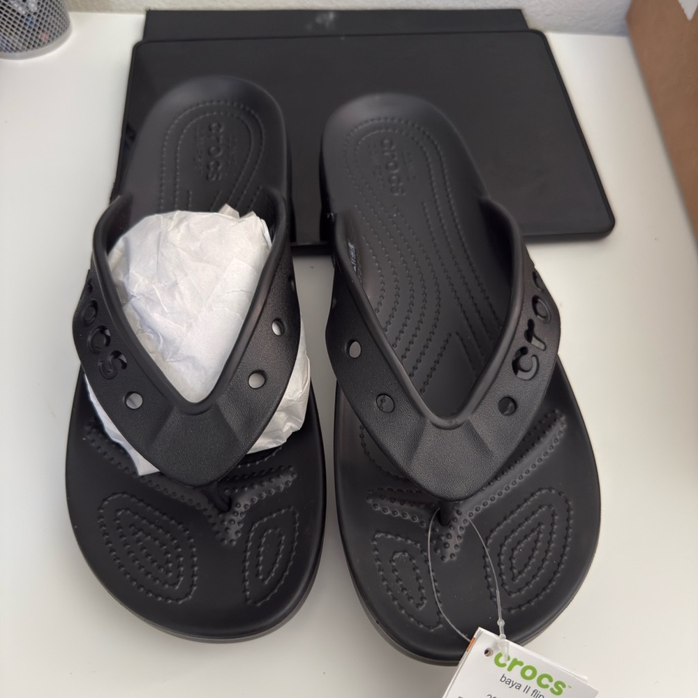 CROCS Black Flip Flops